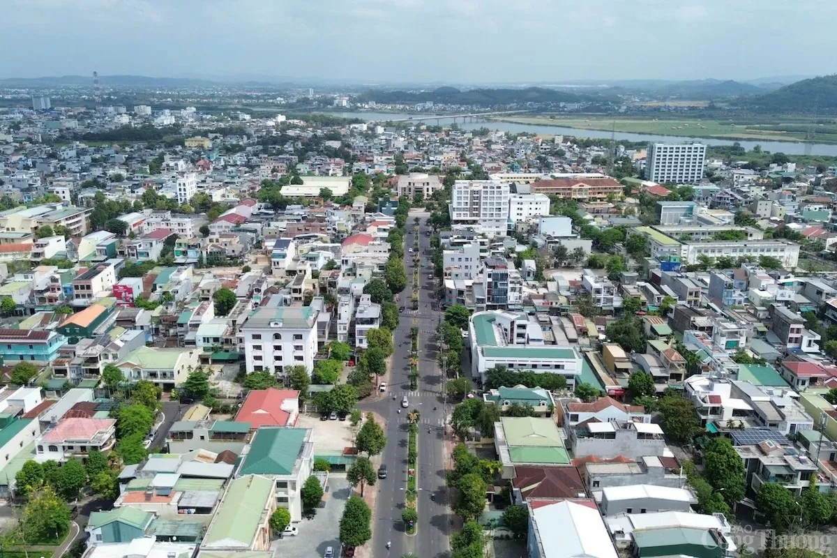 Tỉnh Quảng Ngãi luân chuyển hàng trăm cán bộ để ngăn ngừa, phòng chống tham nhũng