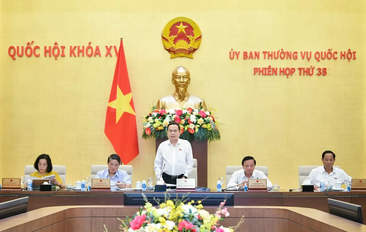Chủ tịch Quốc hội Trần Thanh Mẫn điều hành nội dung Phiên họp