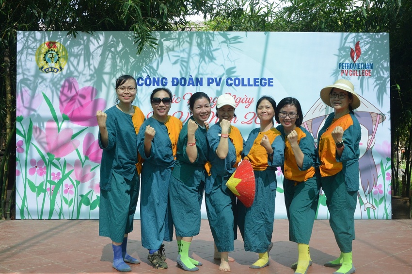 Công đoàn PV College tổ chức chương trình chào mừng 20/10 với với chủ đề “Một đội ngũ – Một mục tiêu”