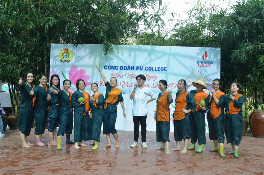 Công đoàn PV College tổ chức chương trình chào mừng 20/10 với với chủ đề “Một đội ngũ – Một mục tiêu”