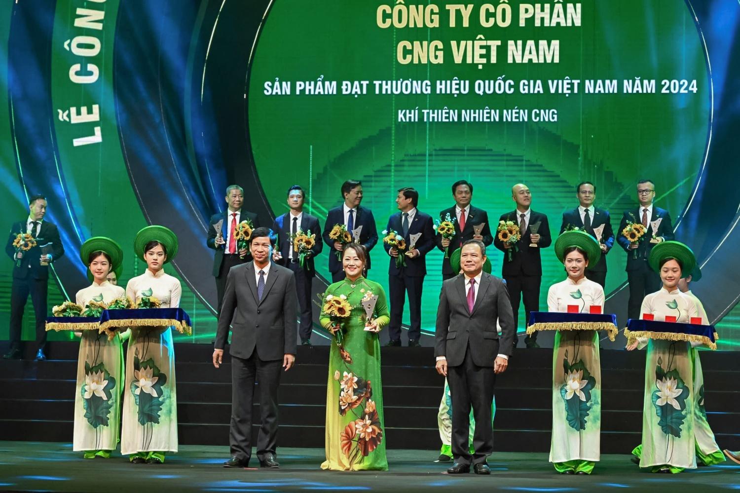 Vinh danh 6 doanh nghiệp Petrovietnam có sản phẩm đạt Thương hiệu Quốc gia năm 2024