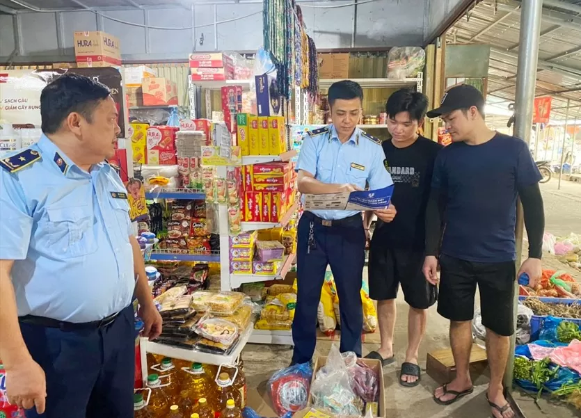 Tuyên Quang: Tăng cường chống buôn lậu, gian lận thương mại và hàng giả dịp cuối năm Tuyên Quang: Tăng cường chống buôn lậu, gian lận thương mại và hàng giả dịp cuối năm