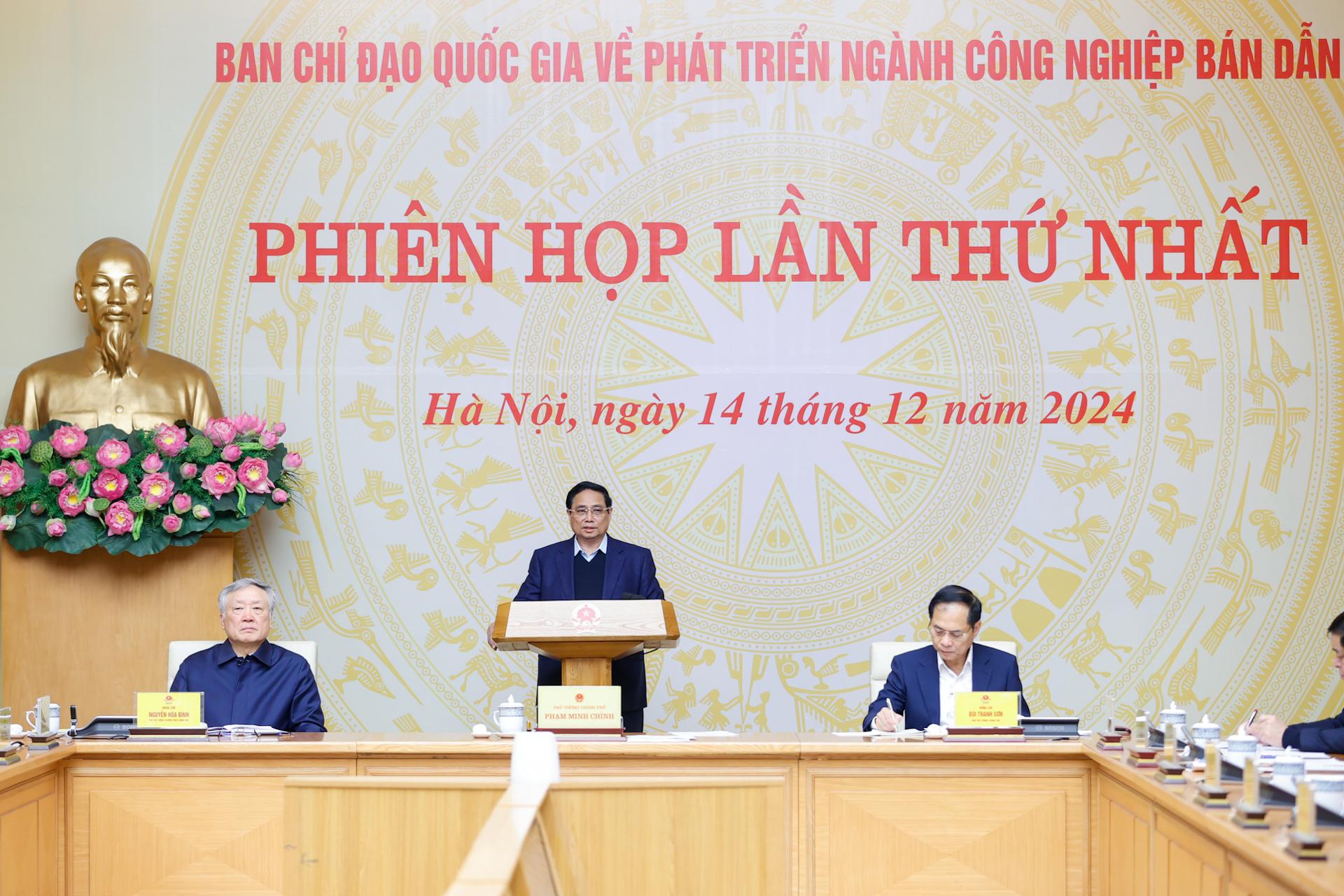 dau tu xung tam ve nguon nhan luc the che va ha tang cho cong nghiep ban dan hinh 3