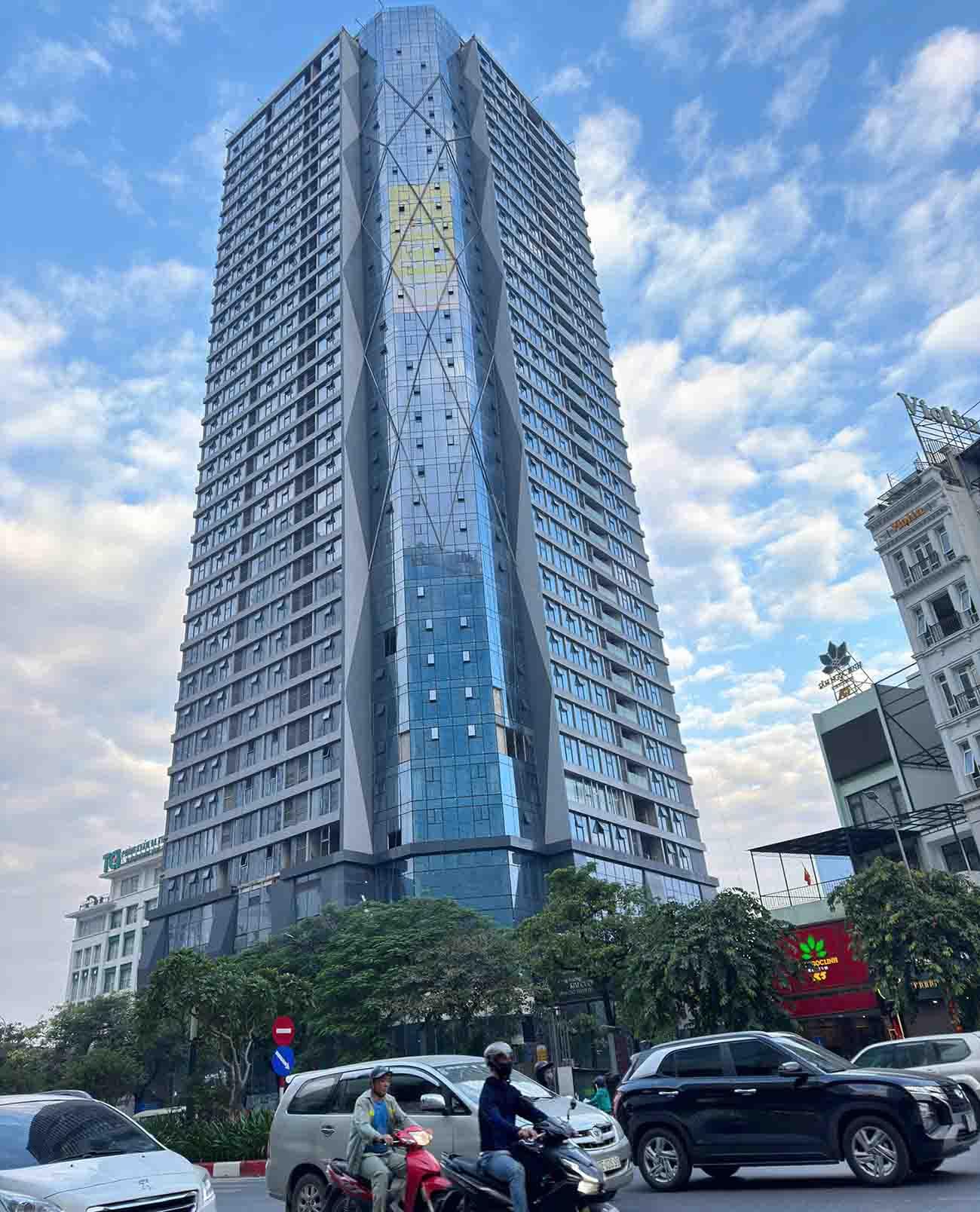 Dự án Summit Building nhiều lần thất hứa bàn giao với khách hàng. Ảnh: Cao Nguyên.