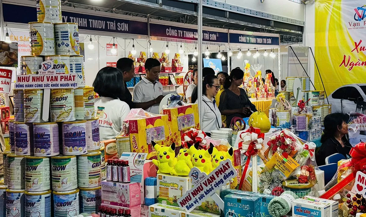 Xúc tiến quảng bá sản phẩm công nghiệp nông thôn tiêu biểu của Hà Nội tại Tiền Giang Xúc tiến quảng bá sản phẩm công nghiệp nông thôn tiêu biểu của Hà Nội tại Tiền Giang