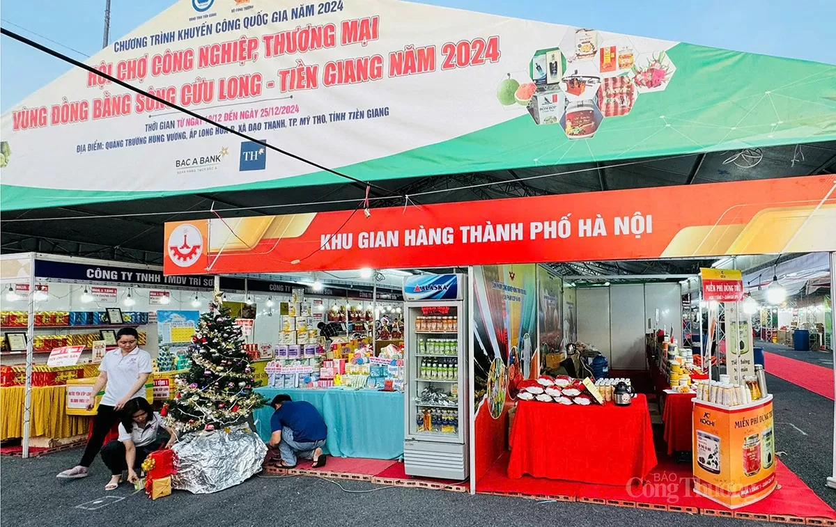 Xúc tiến quảng bá sản phẩm công nghiệp nông thôn tiêu biểu của Hà Nội tại Tiền Giang Xúc tiến quảng bá sản phẩm công nghiệp nông thôn tiêu biểu của Hà Nội tại Tiền Giang