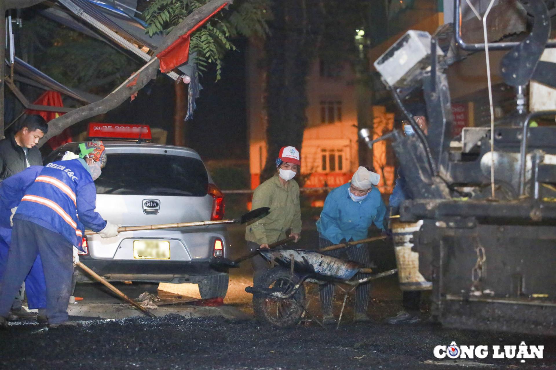 ha noi gap rut thi cong xuyen dem chinh trang nhieu tuyen pho hinh 5