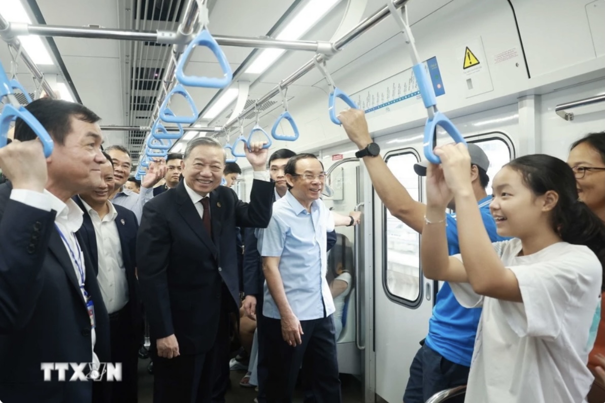 tong bi thu to lam trai nghiem thuc te tuyen metro ben thanh  suoi tien hinh 1