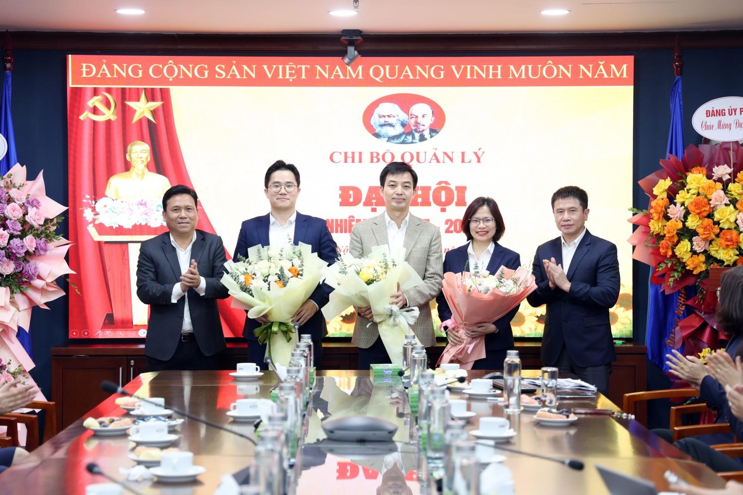 Đảng bộ PVI: Đại hội điểm Chi bộ Quản lý nhiệm kỳ 2025-2027 thành công tốt đẹp