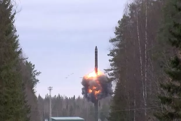 Ukraine được cung cấp GLSDB kháng áp chế điện tử Ukraine được cung cấp GLSDB kháng áp chế điện tử