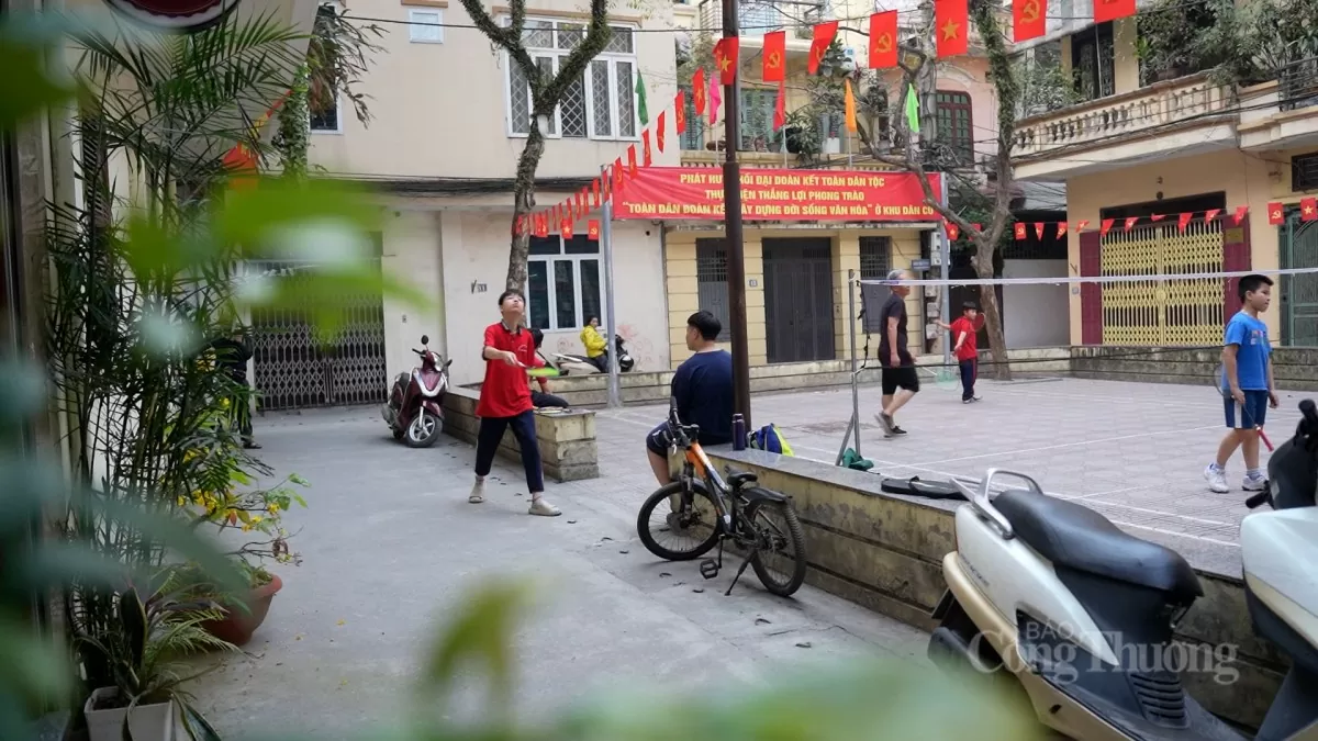 Người dân Khương Mai xin giữ sân chơi trẻ em cuối cùng Hà Nội: Đề xuất xây nhà văn hóa, dân Khương Mai lo mất sân chơi trẻ em