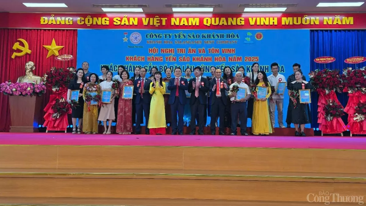 Hội nghị khách hàng Yến sào Khánh Hòa Hội nghị khách hàng Yến sào Khánh Hòa