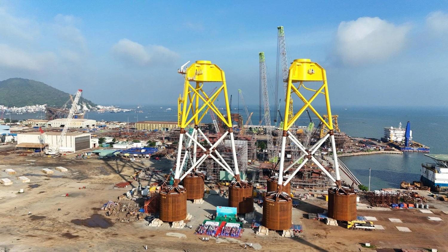 Petrovietnam/PTSC hoàn thành bàn giao 33 chân đế điện gió: Nâng tầm vị thế Việt Nam trên bản đồ năng lượng tái tạo toàn cầu