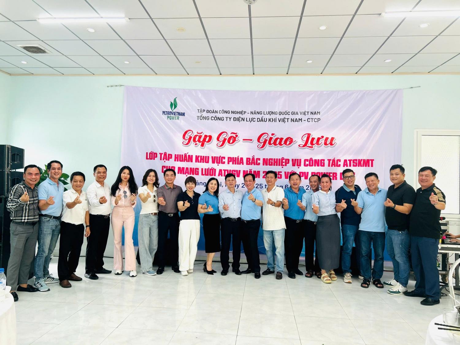 PV Power nâng cao nghiệp vụ an toàn sức khỏe môi trường cho các đơn vị thành viên