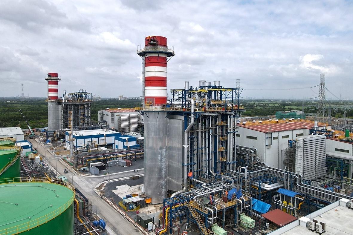 Petrovietnam tiên phong chuyển dịch năng lượng xanh