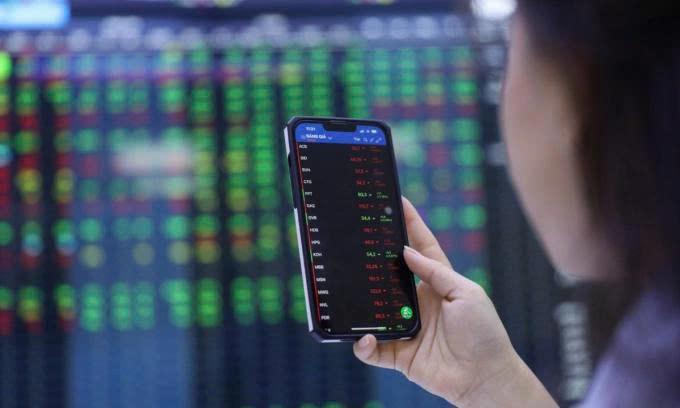 Tín hiệu từ báo cáo kết quả kinh doanh quý II cho thấy thị trường đang dần khởi sắc trở lại.