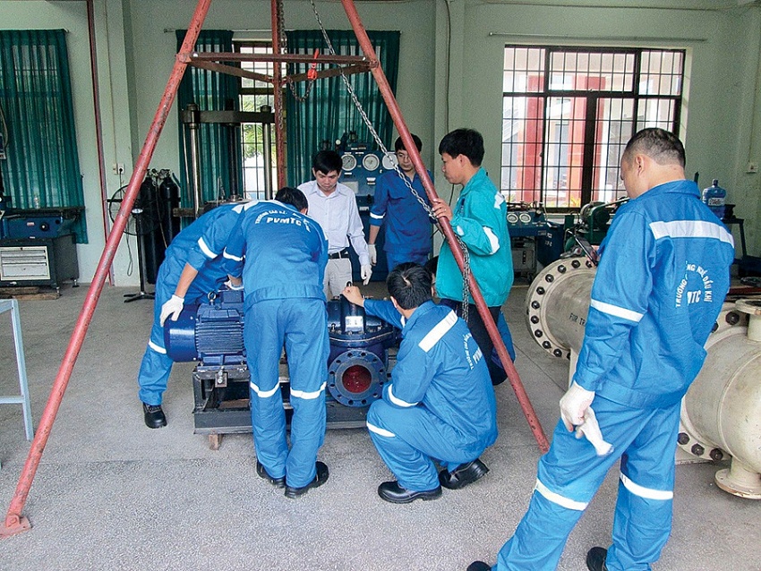 Những ngày học nghề dầu khí