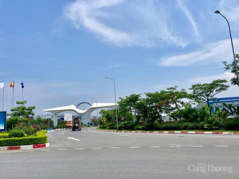 Việc chuyển đổi khu công nghiệp thường sang khu công nghiệp sinh thái cần lộ trình chuyển đổi, tài chính và công nghệ.