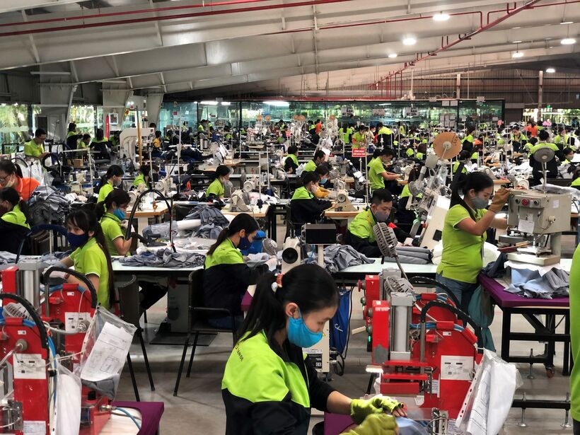 Một công ty may mặc ở Hưng Yên tham gia chương trình cải thiện điều kiện làm việc, tiết giảm nước và tái sử dụng nguyên nhiên vật liệu .Ảnh: Vân Anh