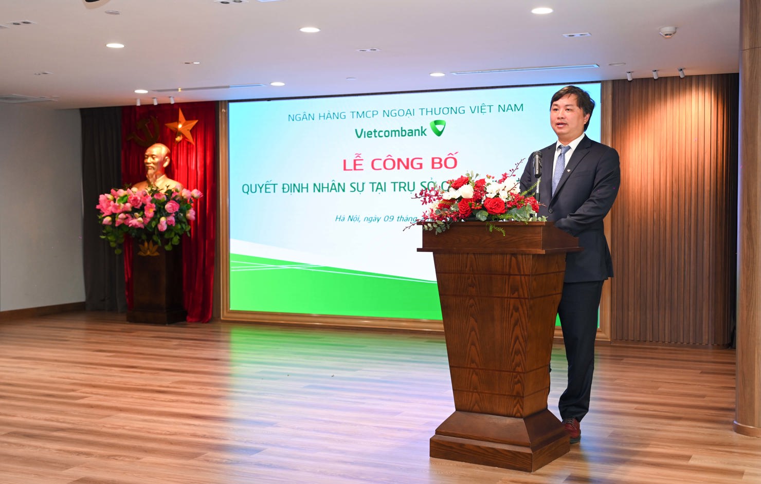 &Ocirc;ng Nguyễn Quang Huy - t&acirc;n Gi&aacute;m đốc Trung t&acirc;m kỹ thuật v&agrave; khoa học dữ liệu ph&aacute;t biểu nhận nhiệm vụ.