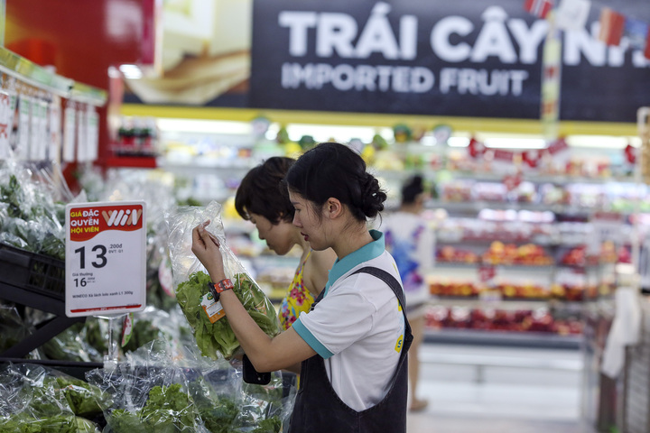 Winmart mở thêm nhiều cửa hàng mới (Ảnh: Kim Ngân)