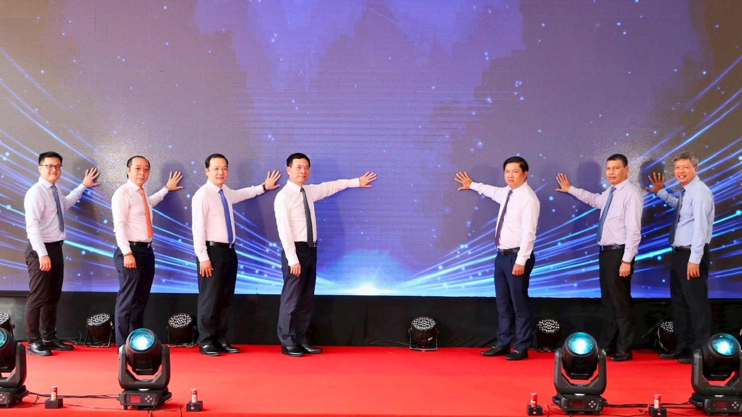 Ch&iacute;nh thức khởi động&nbsp;Dự &aacute;n Ph&ograve;ng th&iacute; nghiệm phục vụ sản xuất c&ocirc;ng nghệ đ&oacute;ng g&oacute;i ti&ecirc;n tiến (Fab-Lab).