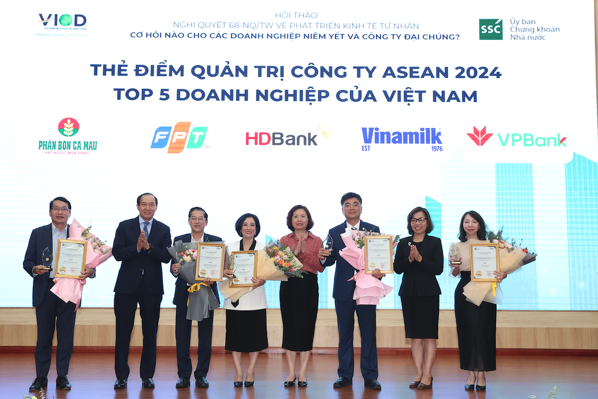 QTCT cần được xem l&agrave; &ldquo;nền tảng thiết yếu&rdquo;