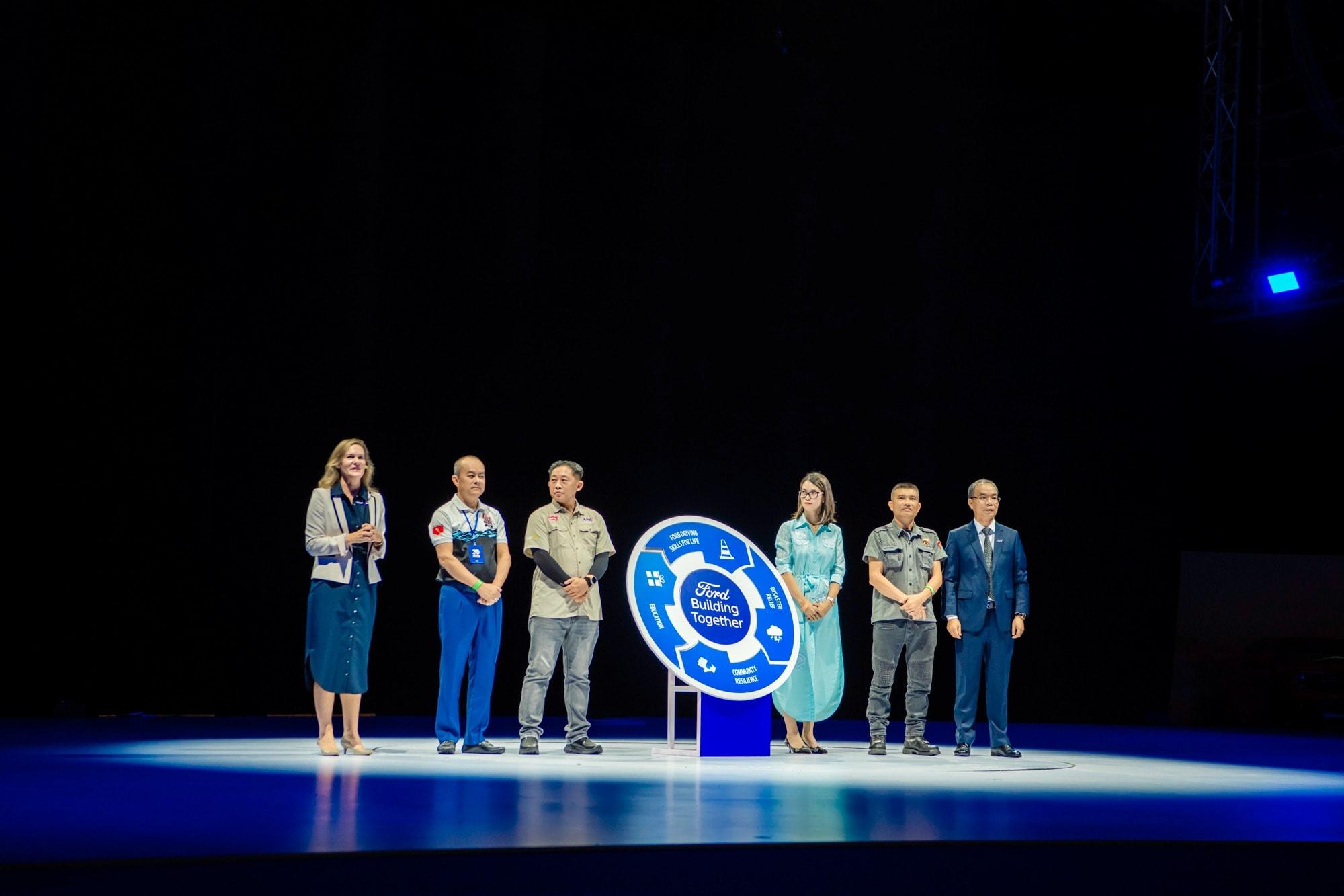 Việt Nam trở thành thị trường đầu tiên ngoài Bắc Mỹ được Ford triển khai sáng kiến toàn cầu “Cùng nhau xây đắp” (Building Together).