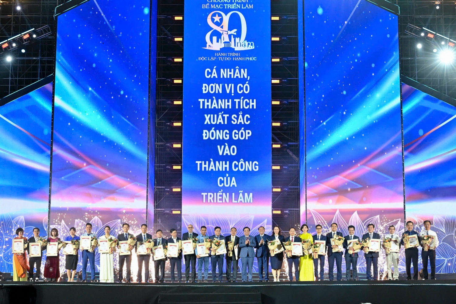 Petrovietnam xuất sắc đạt giải thưởng tại Triển lãm thành tựu Đất nước
