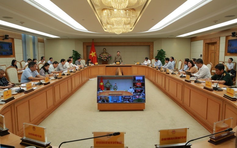 Phó Thủ tướng Trần Hồng Hà đề nghị Bộ Nông nghiệp và Môi trường tiếp thu đầy đủ các ý kiến, khẩn trương hoàn thành báo cáo với yêu cầu chất lượng cao, phải chỉ ra được vấn đề đột phá, đổi mới - Ảnh: VGP/Minh Khôi