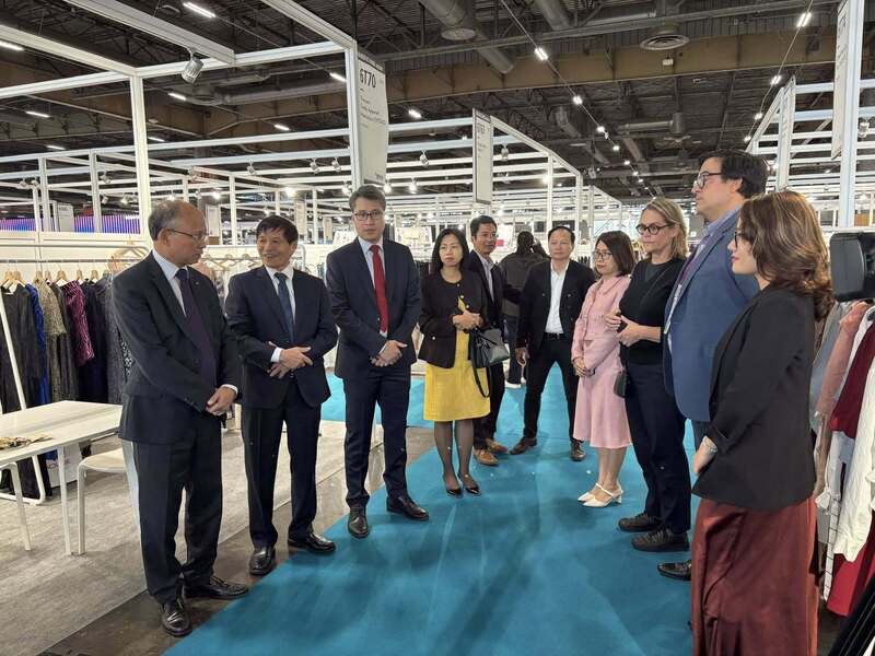 Doanh nghiệp Việt Nam tham gia Triển lãm dệt may quốc tế Premiere Vision 2025