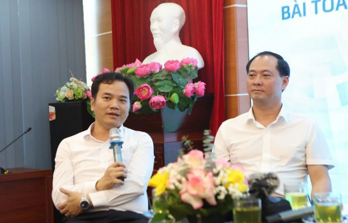 &Ocirc;ng C&ugrave; Huy Quang - Trưởng ph&ograve;ng Hiệu quả năng lượng v&agrave; Chuyển đổi xanh,Cục Đổi mới s&aacute;ng tạo, Chuyển đổi xanh v&agrave; Khuyến c&ocirc;ng chia sẻ tại toạ đ&agrave;m.
