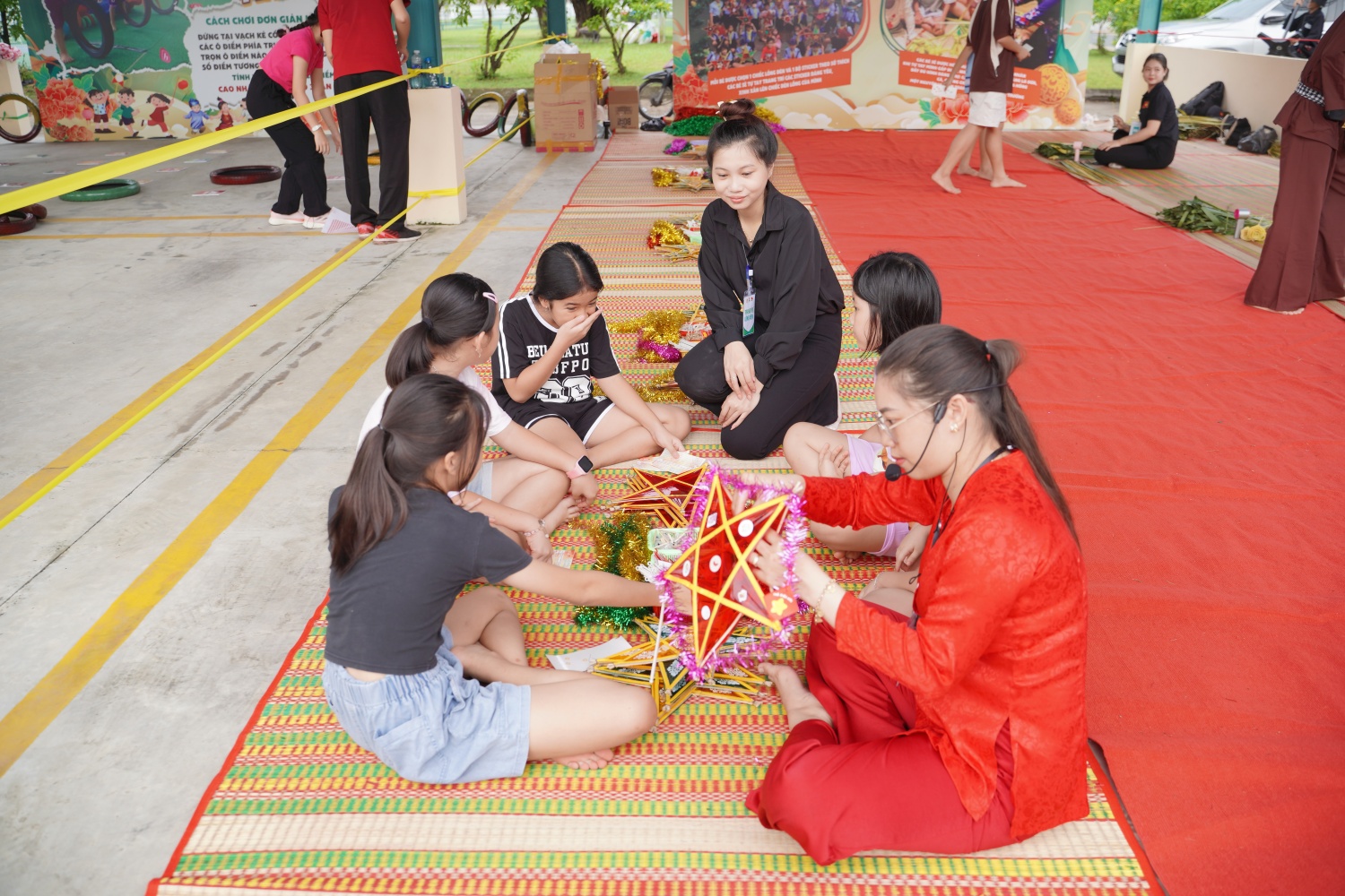 Công đoàn và Đoàn Thanh niên PVCFC tổ chức Tết Trung thu 2025 rộn ràng, ngập tràn niềm vui cho con em CBCNV Công đoàn và Đoàn Thanh niên PVCFC tổ chức Tết Trung thu 2025 rộn ràng, ngập tràn niềm vui cho con em CBCNV
