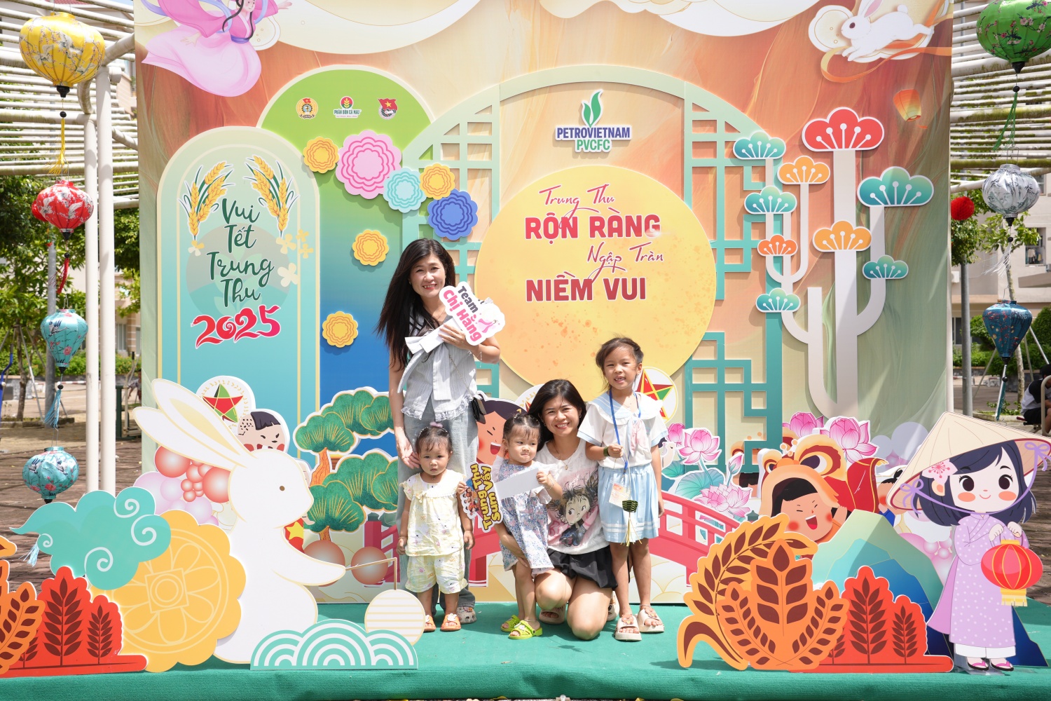 Công đoàn và Đoàn Thanh niên PVCFC tổ chức Tết Trung thu 2025 rộn ràng, ngập tràn niềm vui cho con em CBCNV Công đoàn và Đoàn Thanh niên PVCFC tổ chức Tết Trung thu 2025 rộn ràng, ngập tràn niềm vui cho con em CBCNV