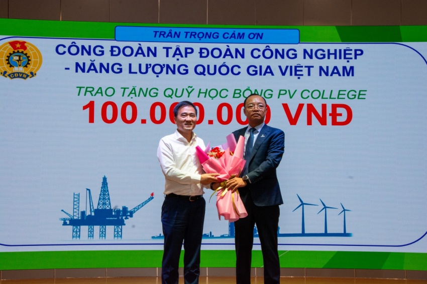 PV College tổ chức Lễ khai giảng năm học mới 2025-2026 và trao bằng tốt nghiệp năm 2025
