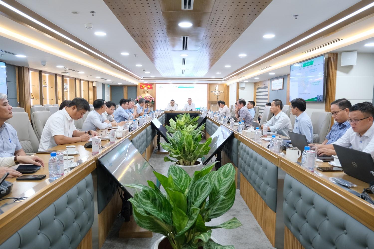 Toàn cảnh cuộc họp Toàn cảnh cuộc họp