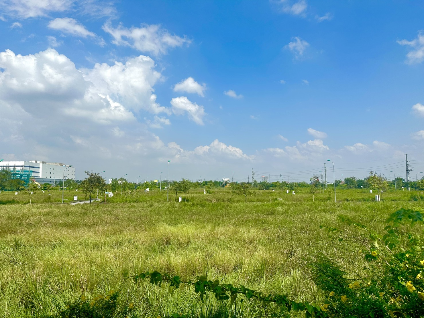 Các quy định tại Dự thảo Nghị quyết sẽ góp phần tháo gỡ khó khăn cho doanh nghiệp. Ảnh minh hoạ: HD