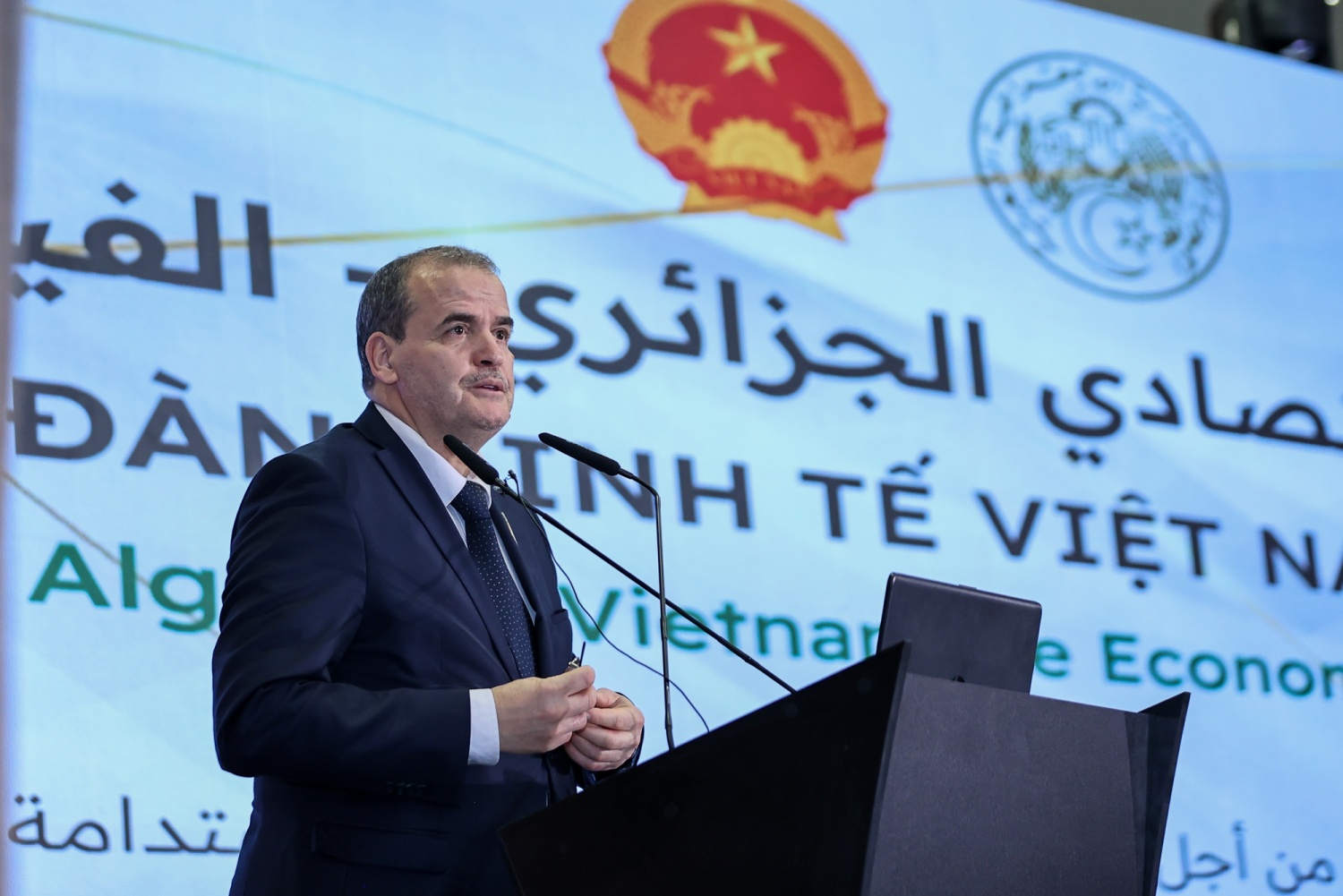 Năng lượng là lĩnh vực ưu tiên, cần mở rộng hợp tác, đầu tư tại Algeria để xuất khẩu sang nước thứ 3