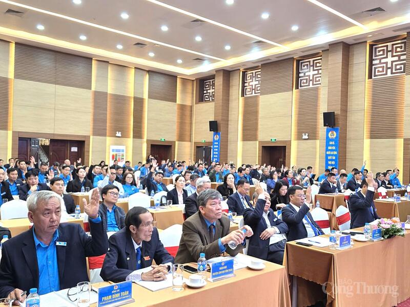 Đại hội biểu quyết thông qua số lượng Ban chấp hành Công đoàn nhiệm kỳ 2025-2030