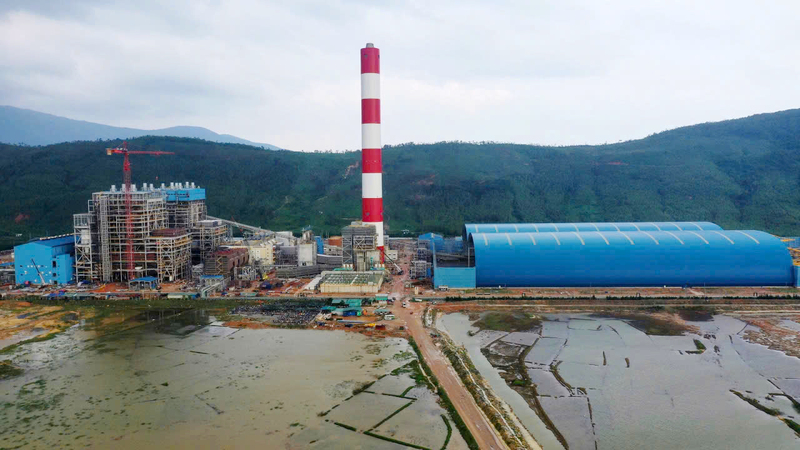 Đại công trường Nhà máy Nhiệt điện Quảng Trạch I hiện lên với quy mô đồ sộ. Ảnh: EVN