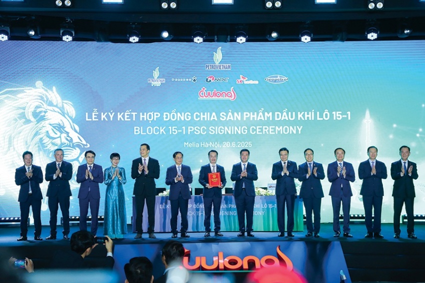 PVEP - hạt nhân trong chuỗi giá trị E&P Phó Thủ tướng Bùi Thanh Sơn cùng đại diện lãnh đạo các bộ, ngành chứng kiến các bên ký kết PSC mới Lô 15-1