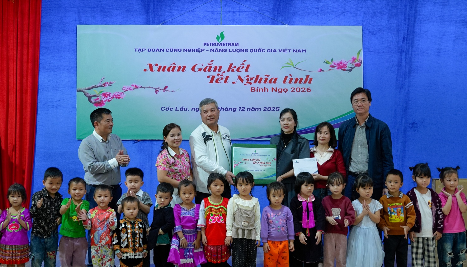 Petrovietnam mang hơi ấm đến vùng cao Lào Cai