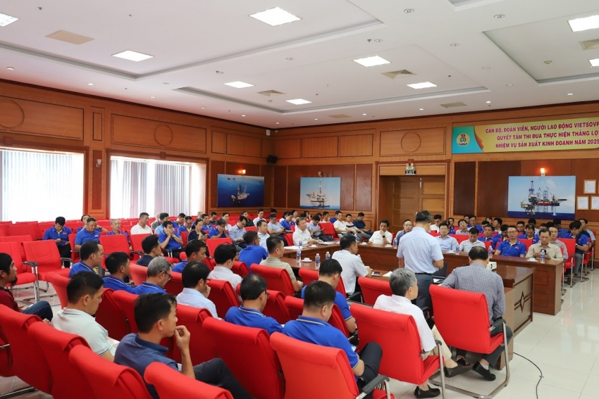 Toàn cảnh Hội nghị Toàn cảnh Hội nghị