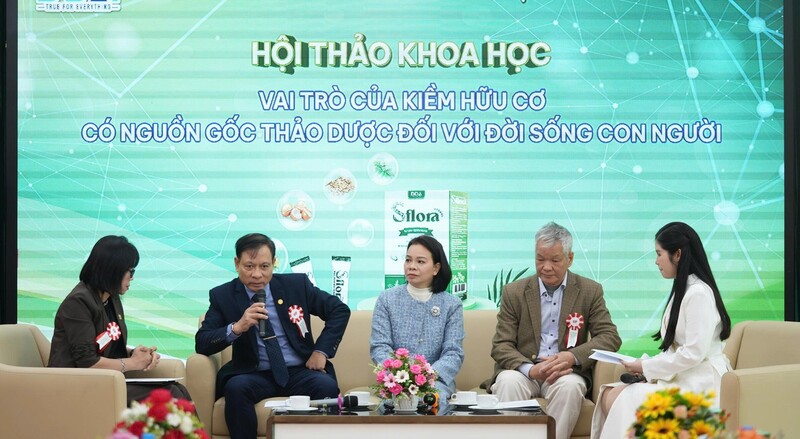 Hội thảo khoa học “Vai trò của kiềm hữu cơ có nguồn gốc thảo dược đối với đời sống con người”