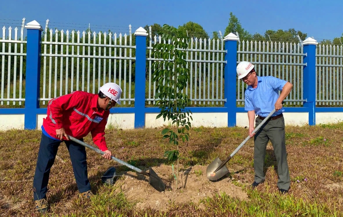 PV Power NT lan tỏa nét đẹp văn hóa từ truyền thống “Tết trồng cây” PV Power NT lan tỏa nét đẹp văn hóa từ truyền thống Tết trồng cây
