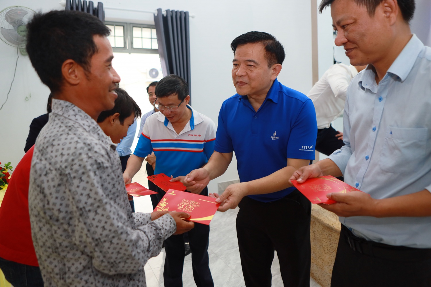 Petrovietnam trao quà Tết, lan tỏa nghĩa tình tại Khánh Hòa