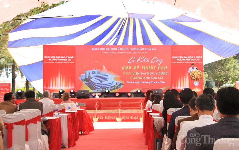 Lễ khởi công dự án Khu kỹ thuật cao Bệnh viện Đại học Y Dược - Hoàng Anh Gia Lai - giai đoạn 2. Ảnh: Hiền Mai