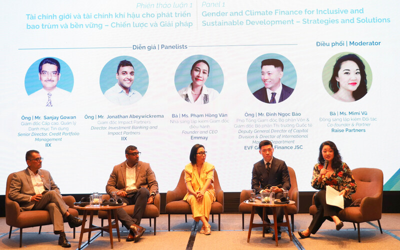 Chuyên gia quốc tế, nhà đầu tư thảo luận doanh nghiệp Việt thúc đẩy bình đẳng giới, ứng phó khí hậu. Ảnh: Minh Khuê.