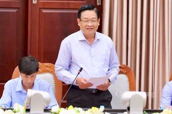 Ông Phạm Phước Trãi - Phó Giám đốc Sở Công Thương Vĩnh Long, phát biểu tại buổi làm việc.