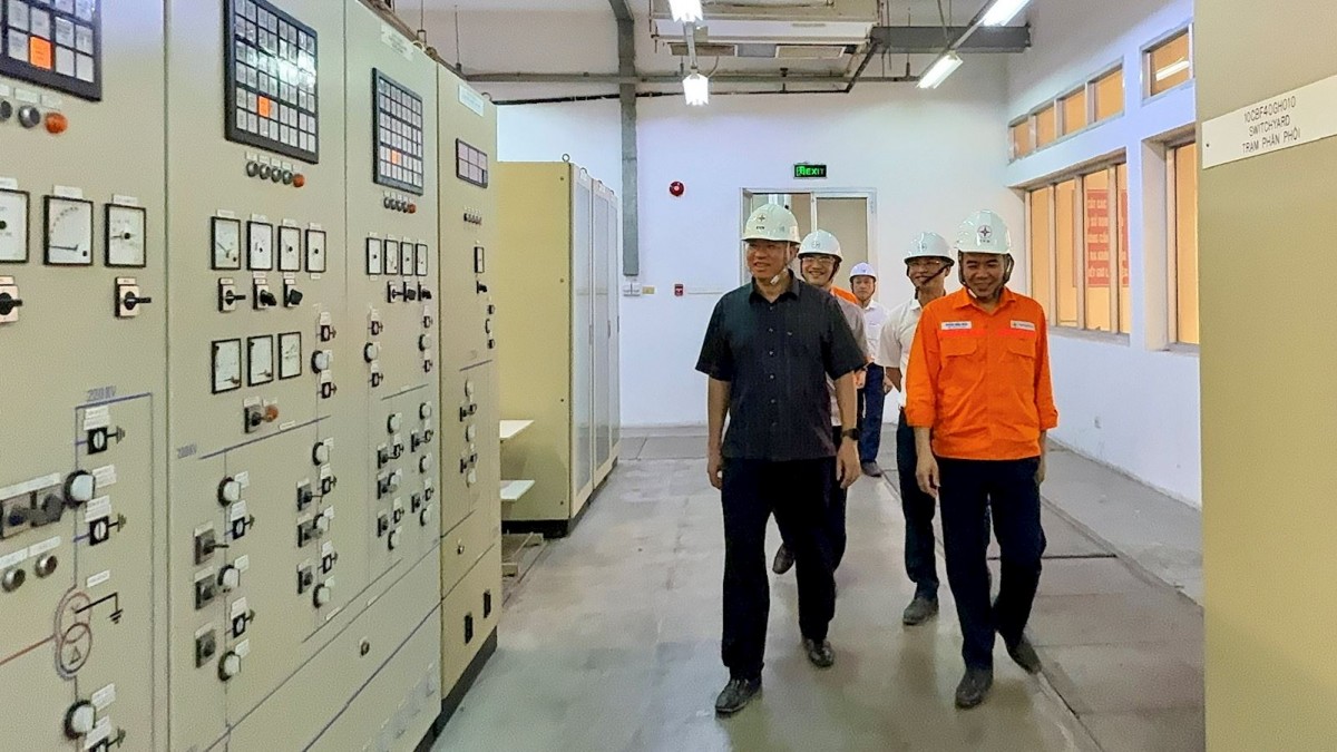 Tình hình vận hành, cung ứng nhiên liệu của Nhiệt điện Uông Bí và Quảng Ninh